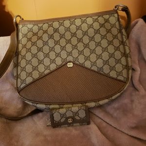 Vintage Gucci purse